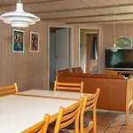 12 Person In Holiday home
