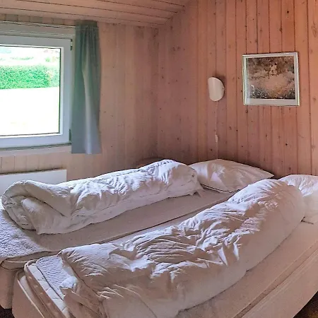 Prázdninový dům 12 Person In *