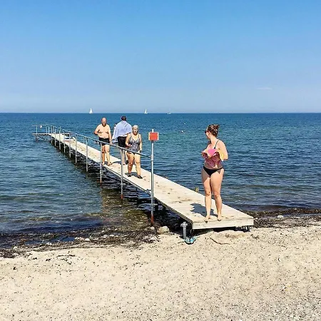 12 Person In Holiday home