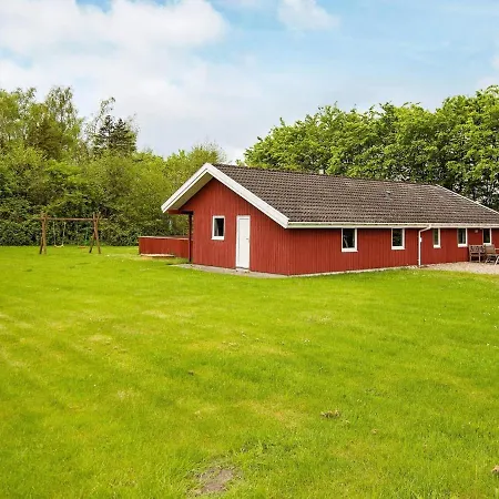 12 Person In Nordborg