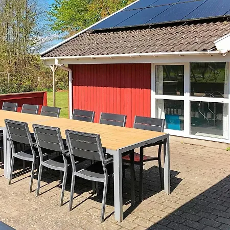 12 Person In Nordborg